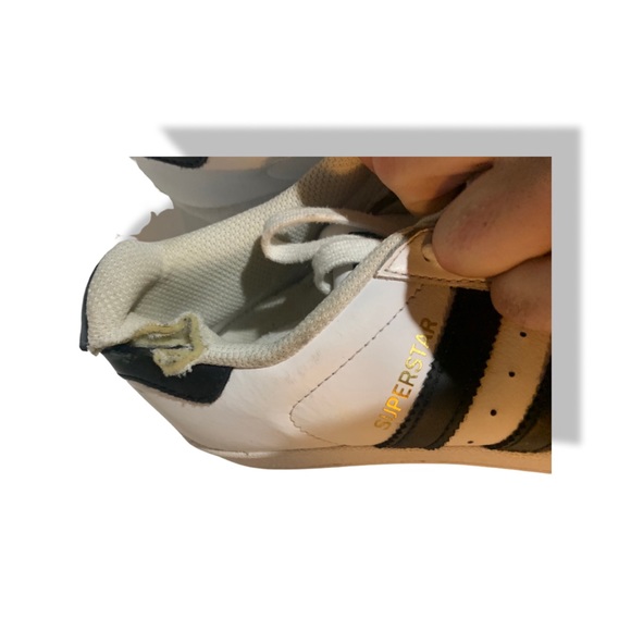 Adidas Classic Superstar Sneakers • Men's Size: 7.5 - Picture 6 of 6